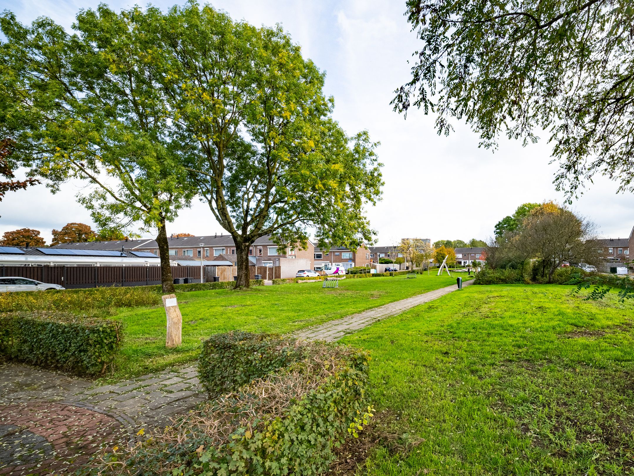 Foto 21 van van Hogendorpstraat 1