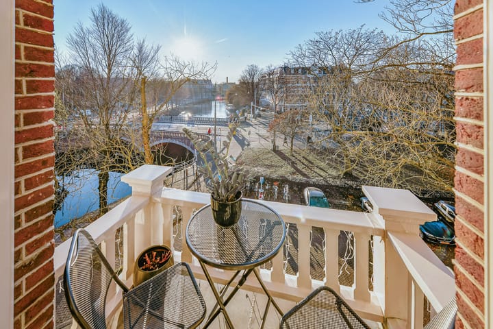 Photo 2 of Alexanderplein 11-B