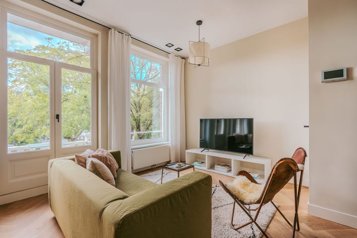 Photo 7 of Alexanderplein 11-B