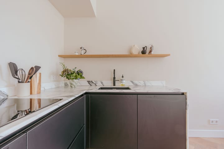 Photo 12 of Alexanderplein 11-B