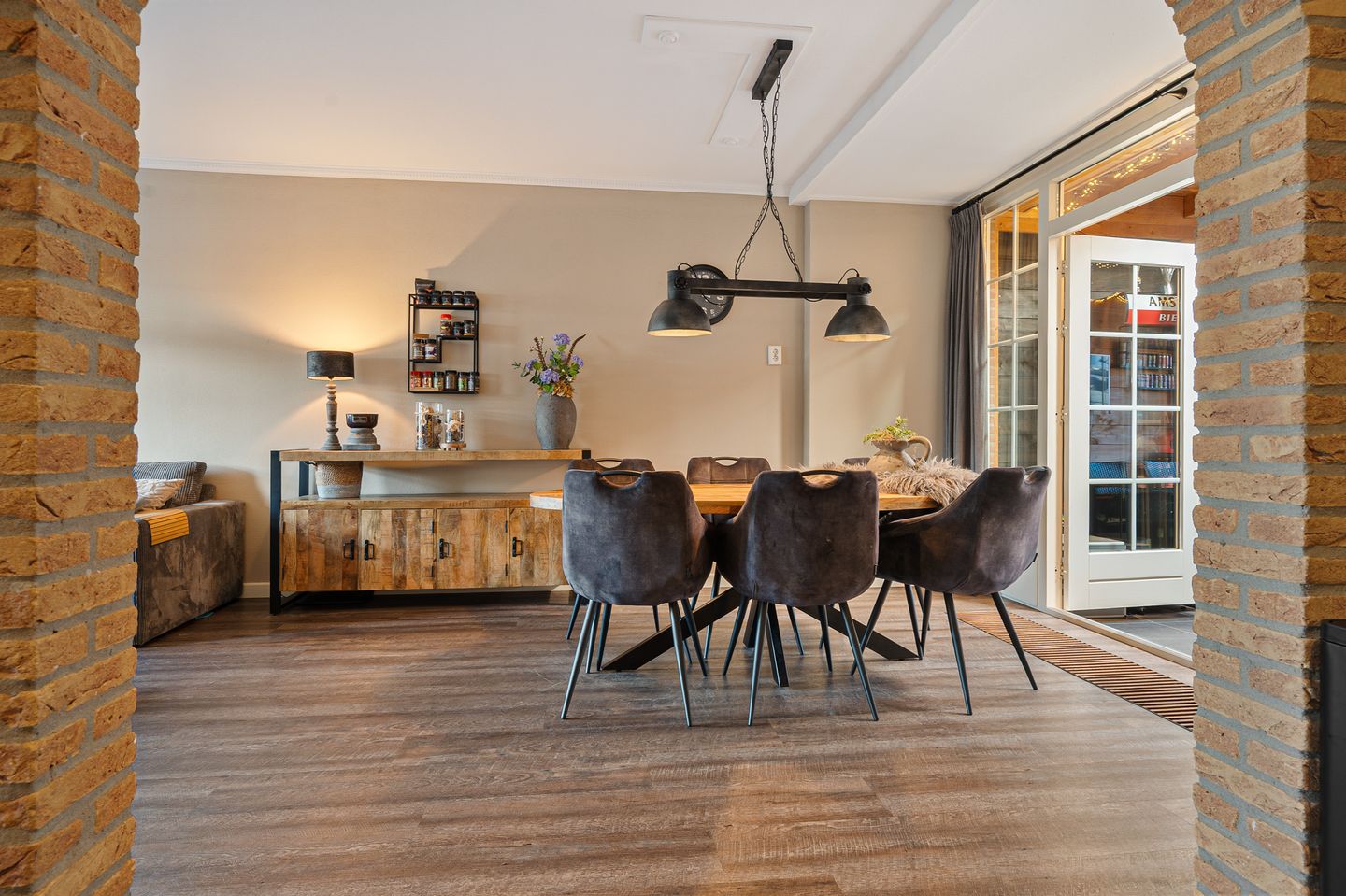 Foto 10 van Gareel 6