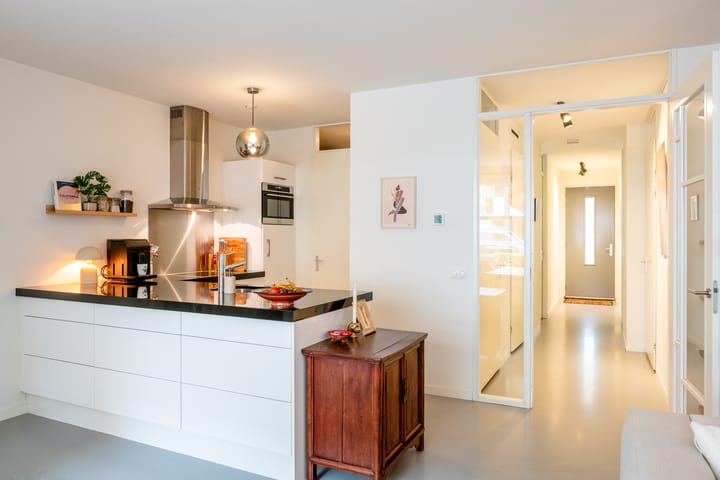 Photo 10 of Molukkenstraat 164