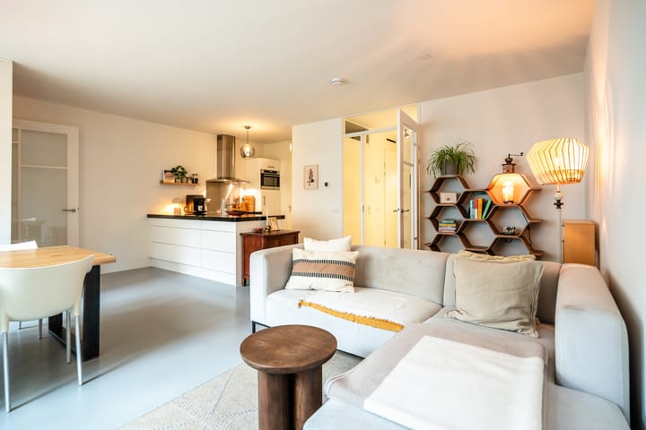 Photo 5 of Molukkenstraat 164