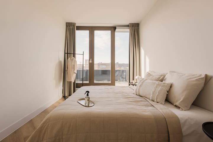 Photo 18 of Vondellaan 53-J