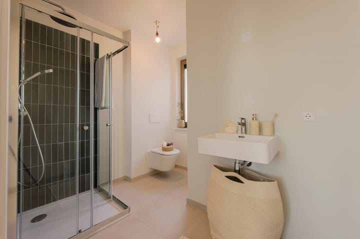 Photo 24 of Vondellaan 53-J