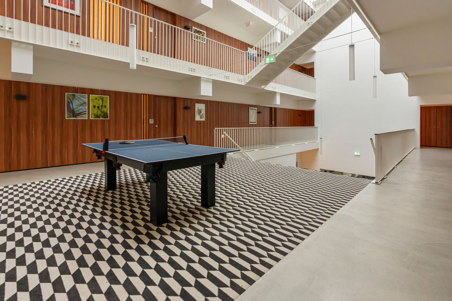 Foto 20 van President Kennedyplantsoen 35