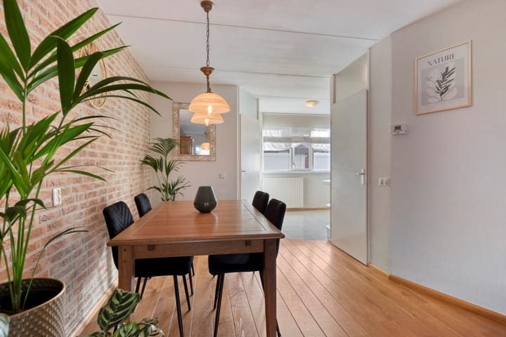 Foto 10 van Van Nispenstraat 15