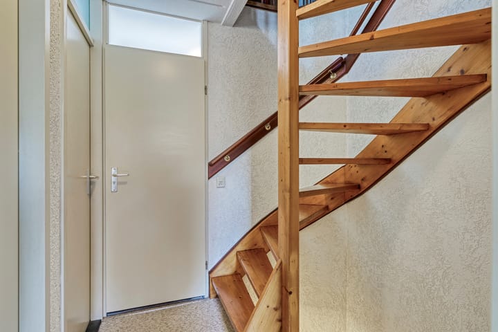 Foto 15 van Van Nispenstraat 15