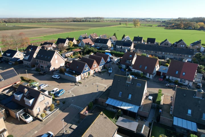 Foto 34 van Van Nispenstraat 15