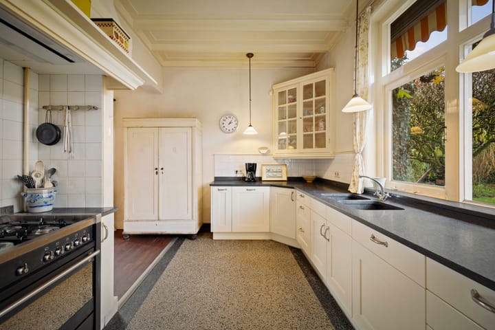 Foto 16 van Dr. Cartier van Disselweg 4