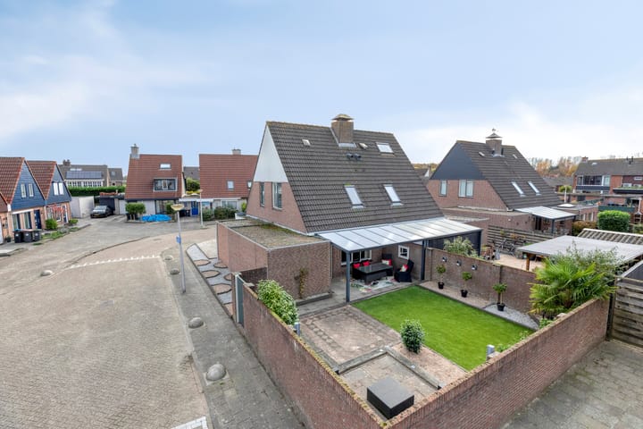 Foto 33 van Van Nispenstraat 15