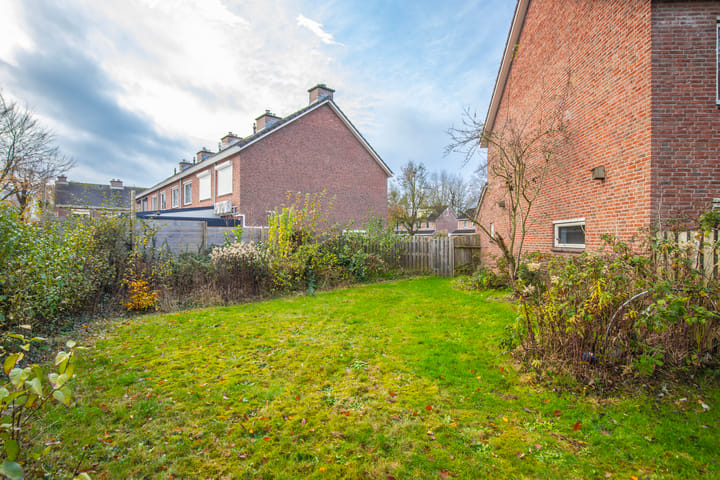 Foto 23 van de Meidoorn 38