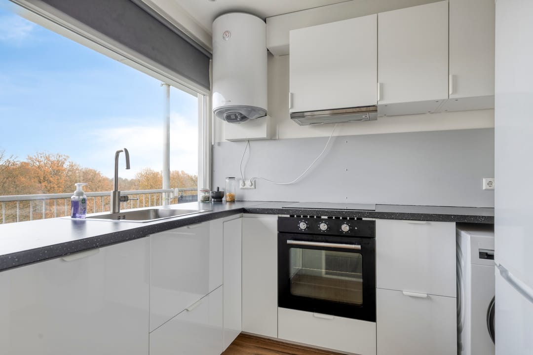 Photo 13 of Lambert Heijnricsstraat 14-E