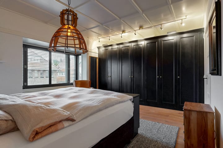 Photo 24 of J.P. Coenstraat 17