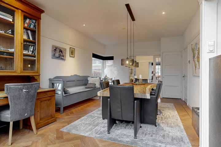 Photo 16 of J.P. Coenstraat 17