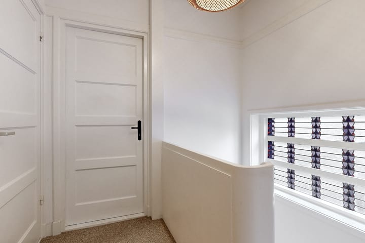 Photo 34 of J.P. Coenstraat 17