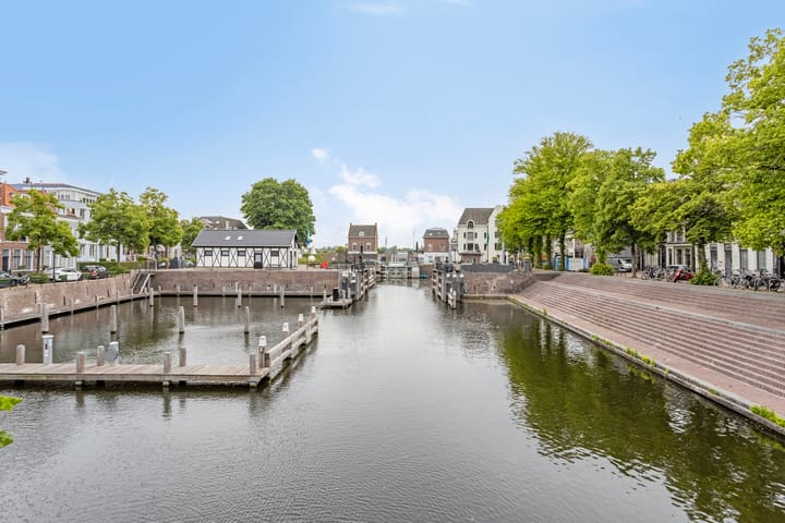 Photo 39 of Bornsteeg 21