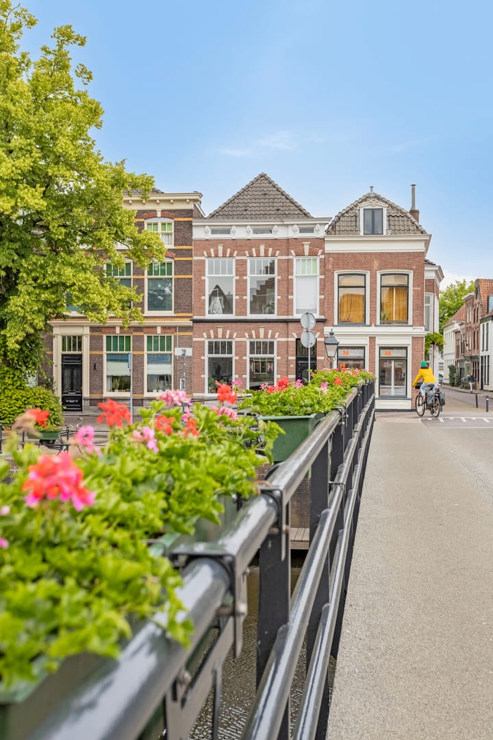 Photo 42 of Bornsteeg 21