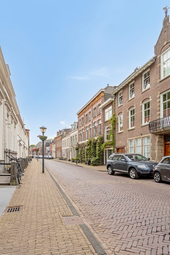 Photo 44 of Bornsteeg 21