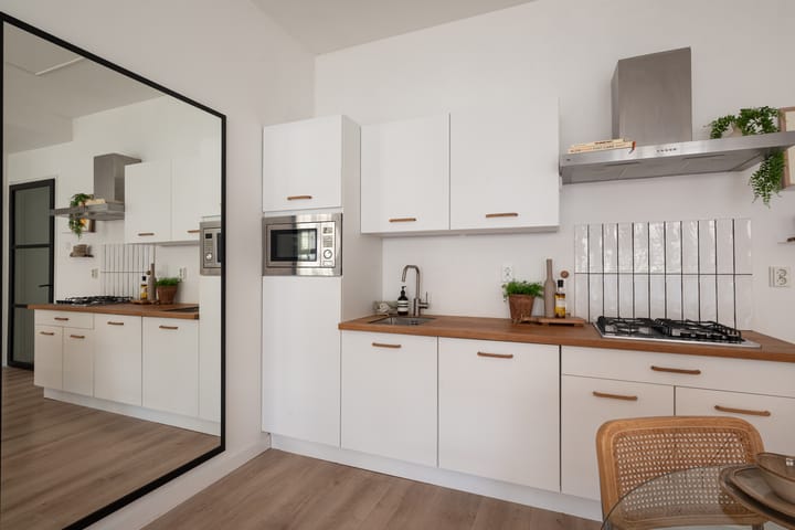 Photo 6 of Westzijde 406-F