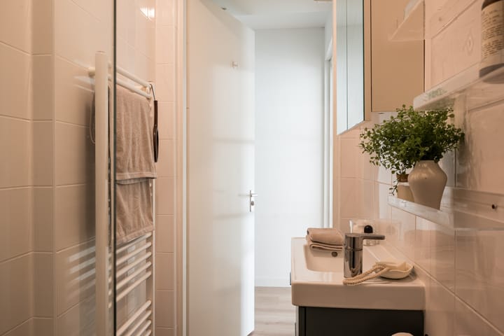 Photo 11 of Westzijde 406-F