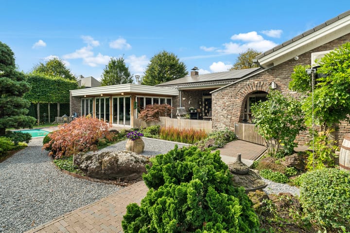 Photo 18 of Bonaertsweg 6