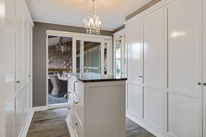 Photo 32 of Bonaertsweg 6