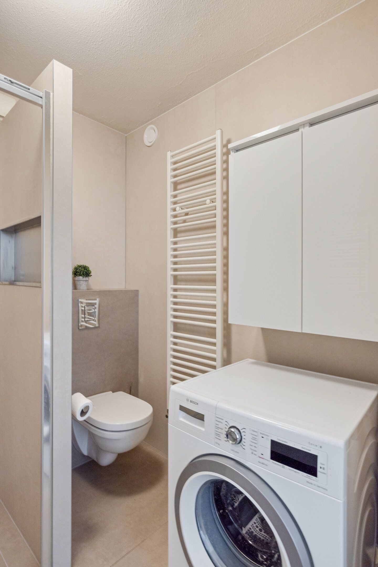 Foto 15 van Hugo van Woerdenstraat 23