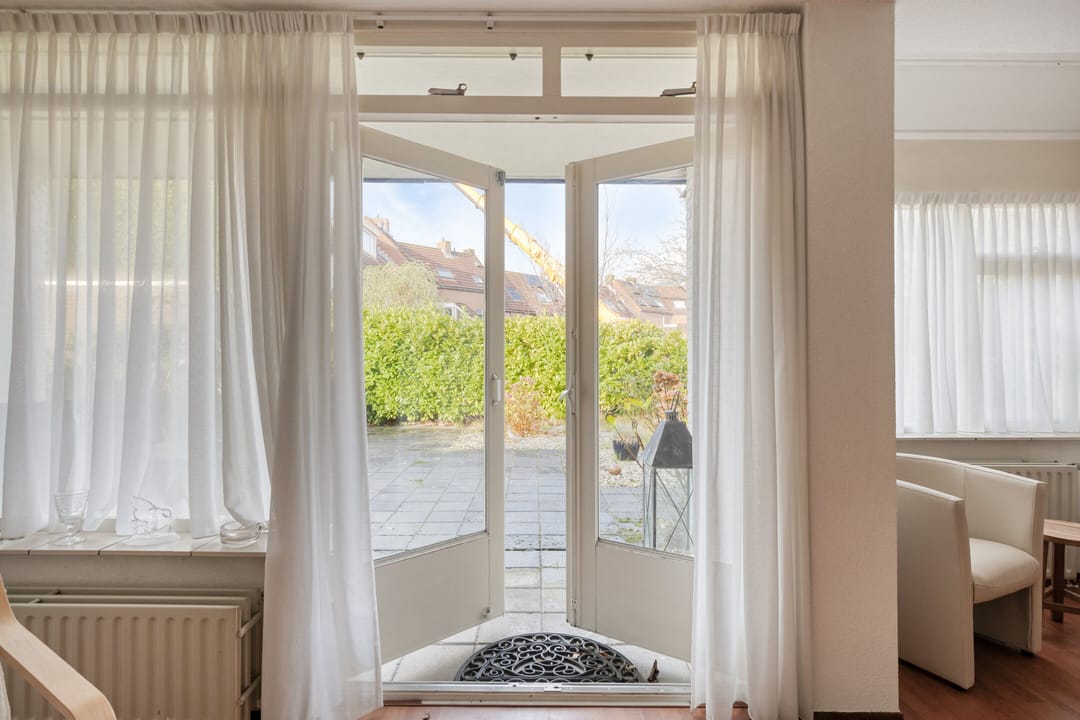 Foto 11 van Hugo van Woerdenstraat 23