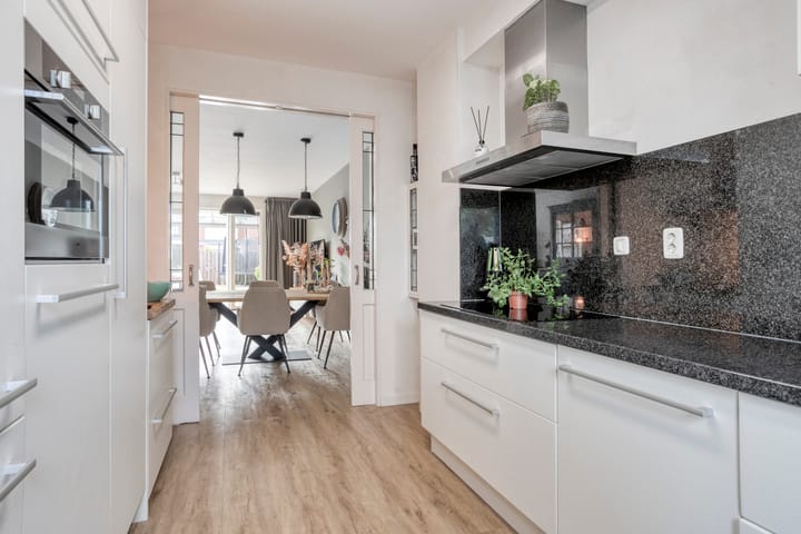 Foto 11 van Biesheuvelstraat 147