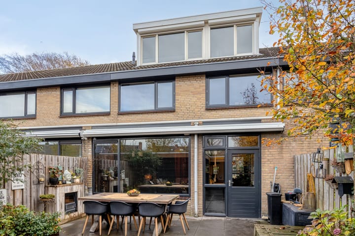 Foto 41 van Fresiastraat 10