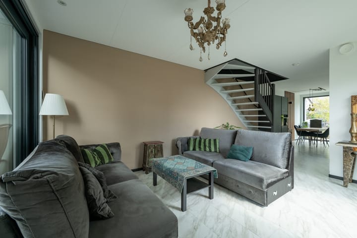 Photo 12 of Oeverwal 1