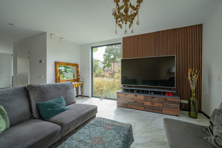 Photo 14 of Oeverwal 1