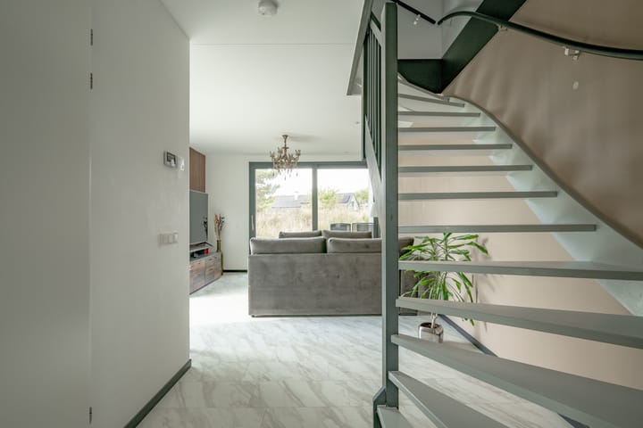 Photo 19 of Oeverwal 1