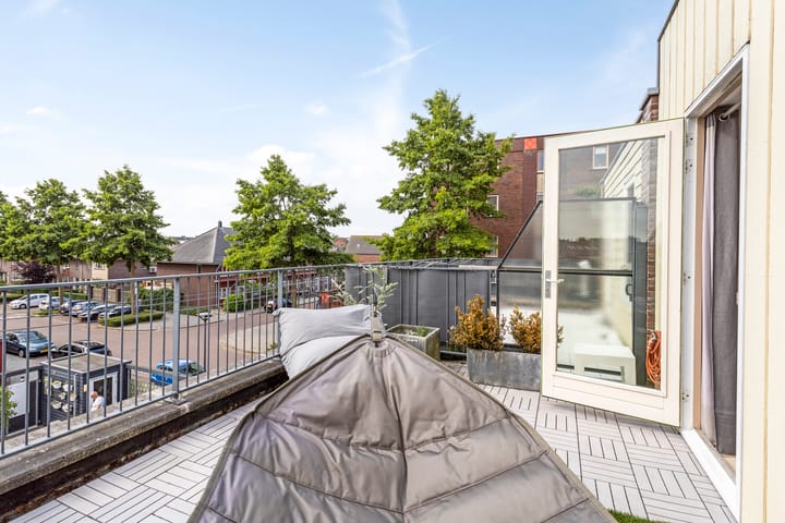 Foto 33 van Biesheuvelstraat 147