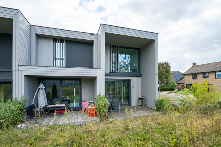 Photo 28 of Oeverwal 1