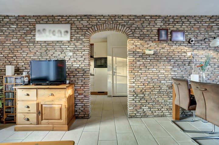 Foto 9 van Burgemeester Rensstraat 38