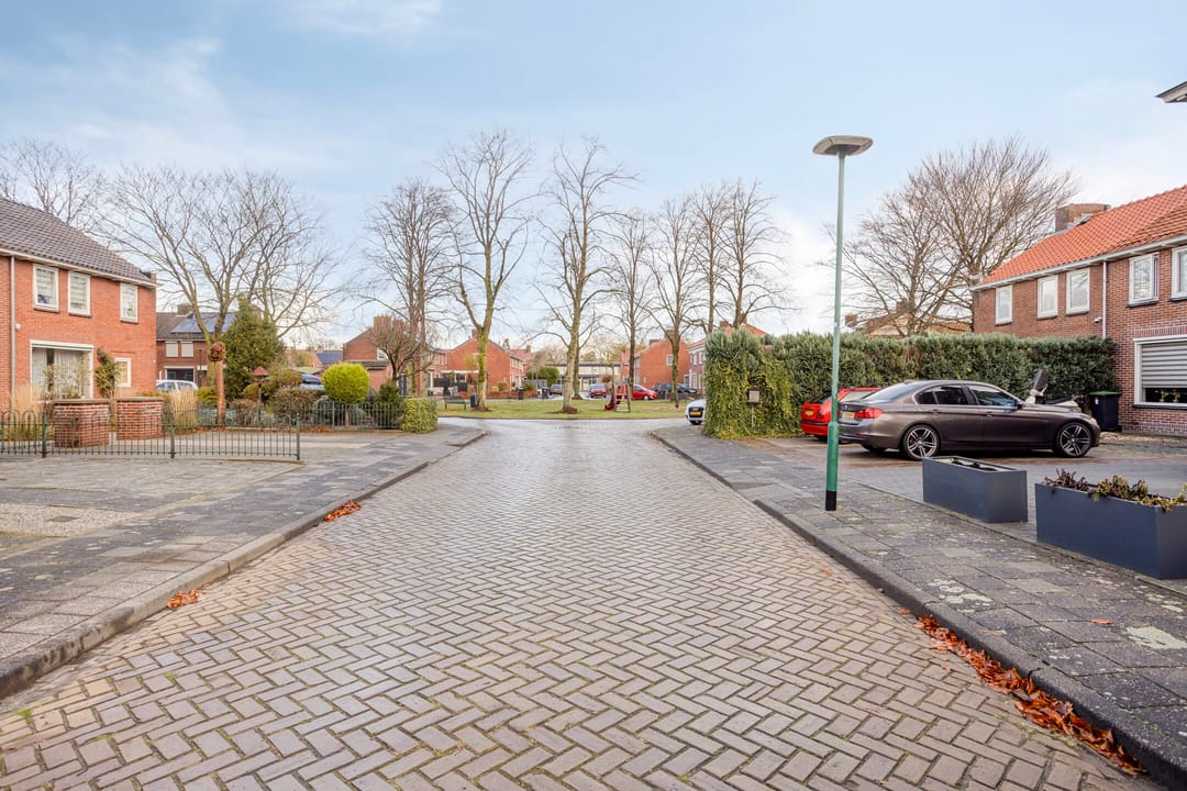 Foto 8 van Meidoornstraat 18