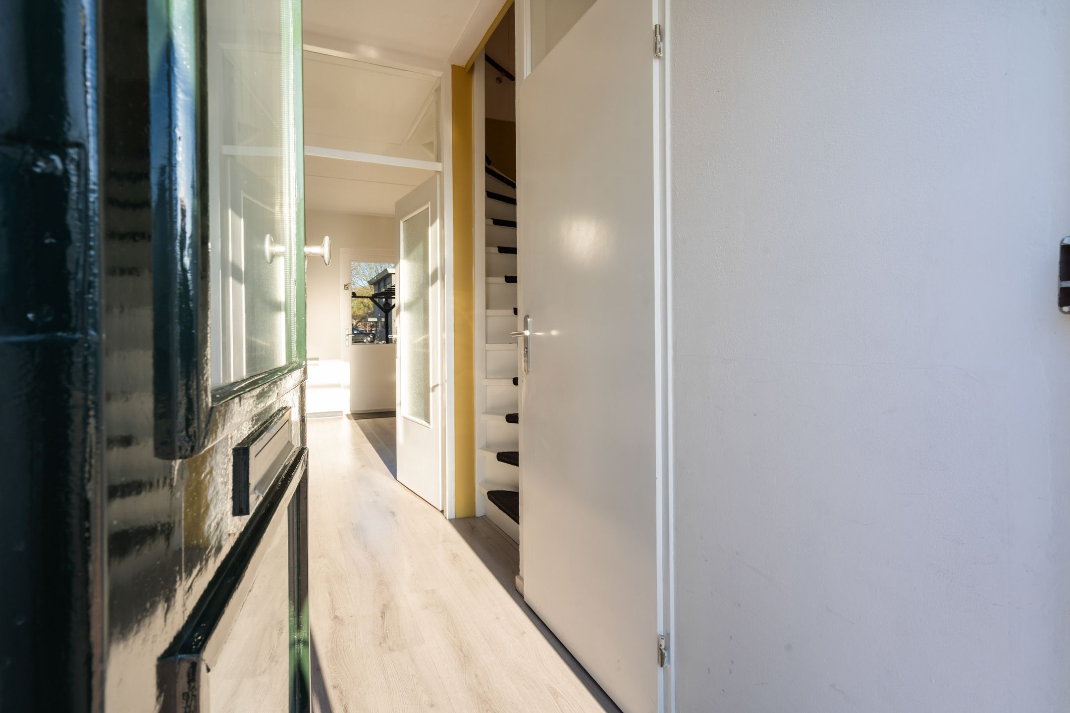 Foto 3 van Barwoutswaarder 24