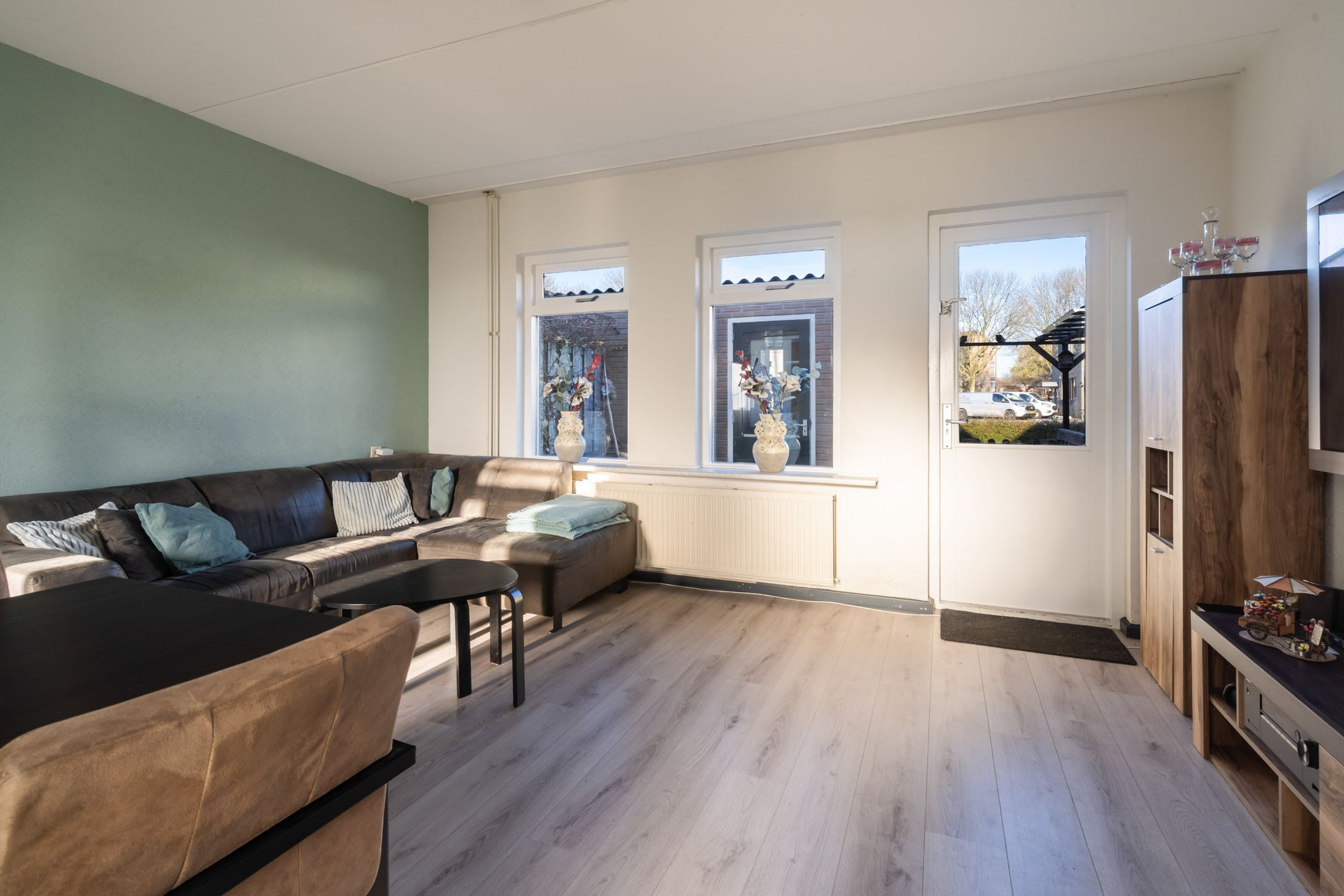 Foto 9 van Barwoutswaarder 24