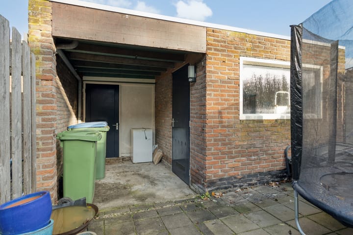 Photo 19 of Maria Koijenhof 20