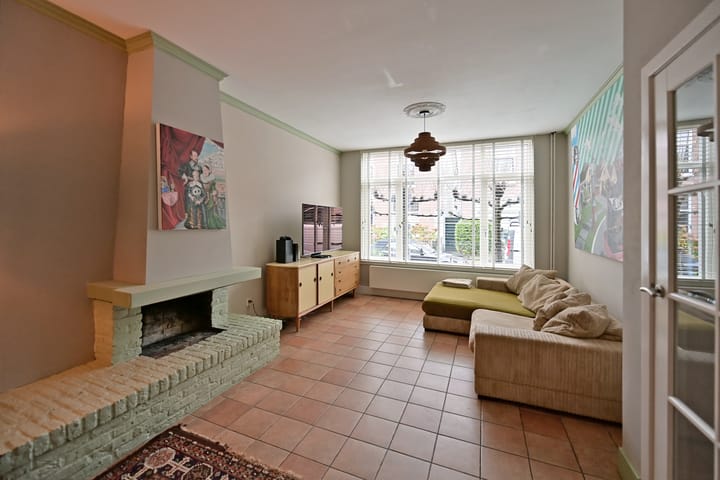 Photo 4 of Dahliastraat 30