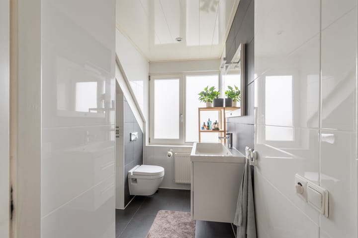 Foto 5 van Louisestraat 10