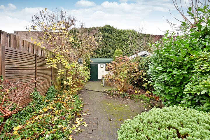 Photo 20 of Dahliastraat 30