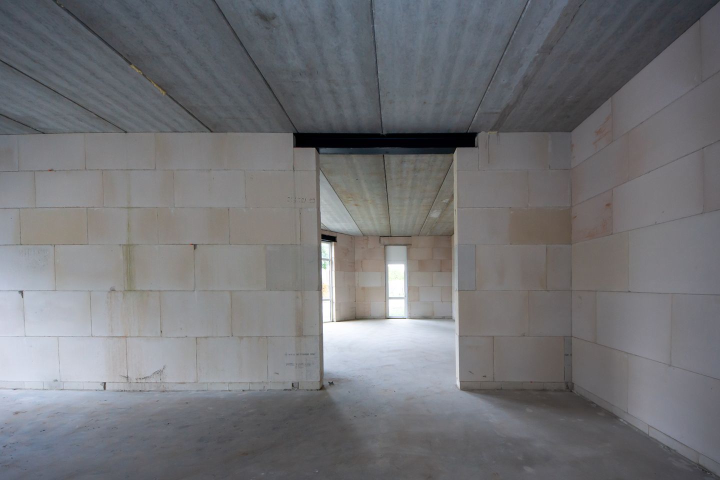 View photo 4 of De Stuwdam 69-V