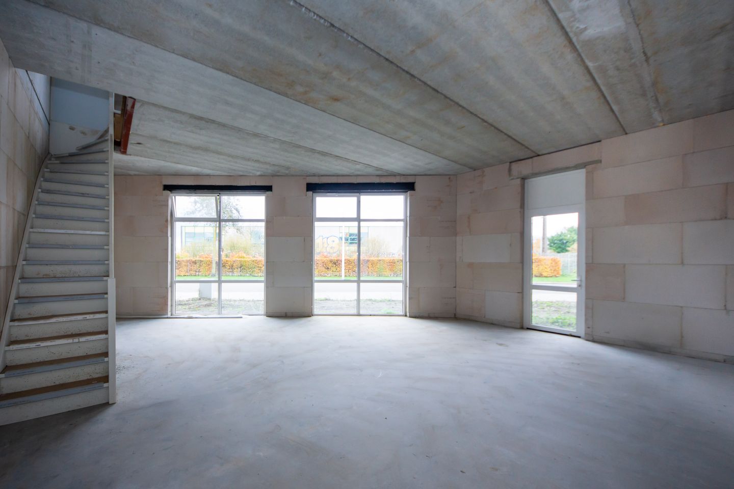 View photo 3 of De Stuwdam 69-V