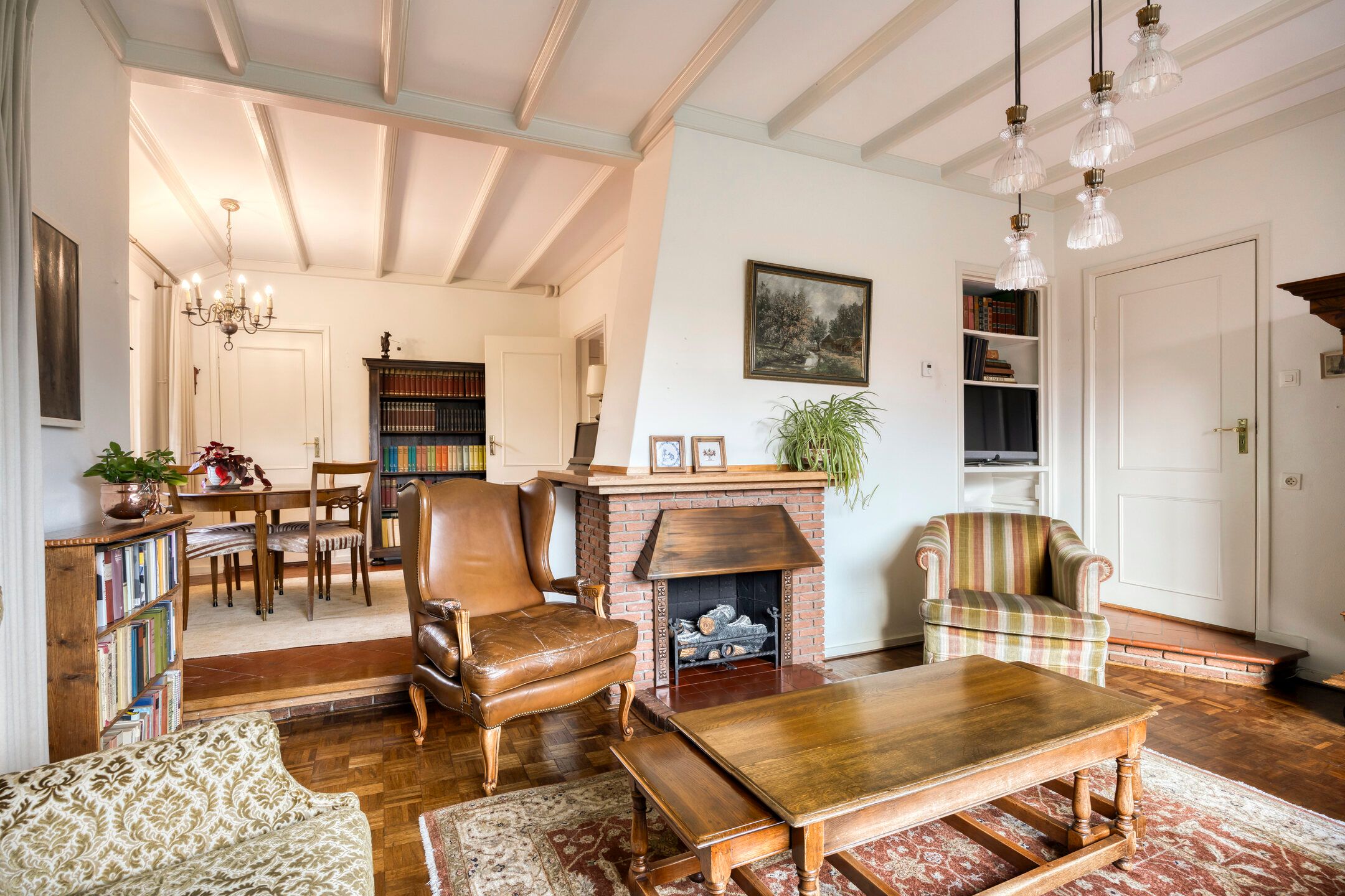 Photo 9 of Beatrixstraat 8