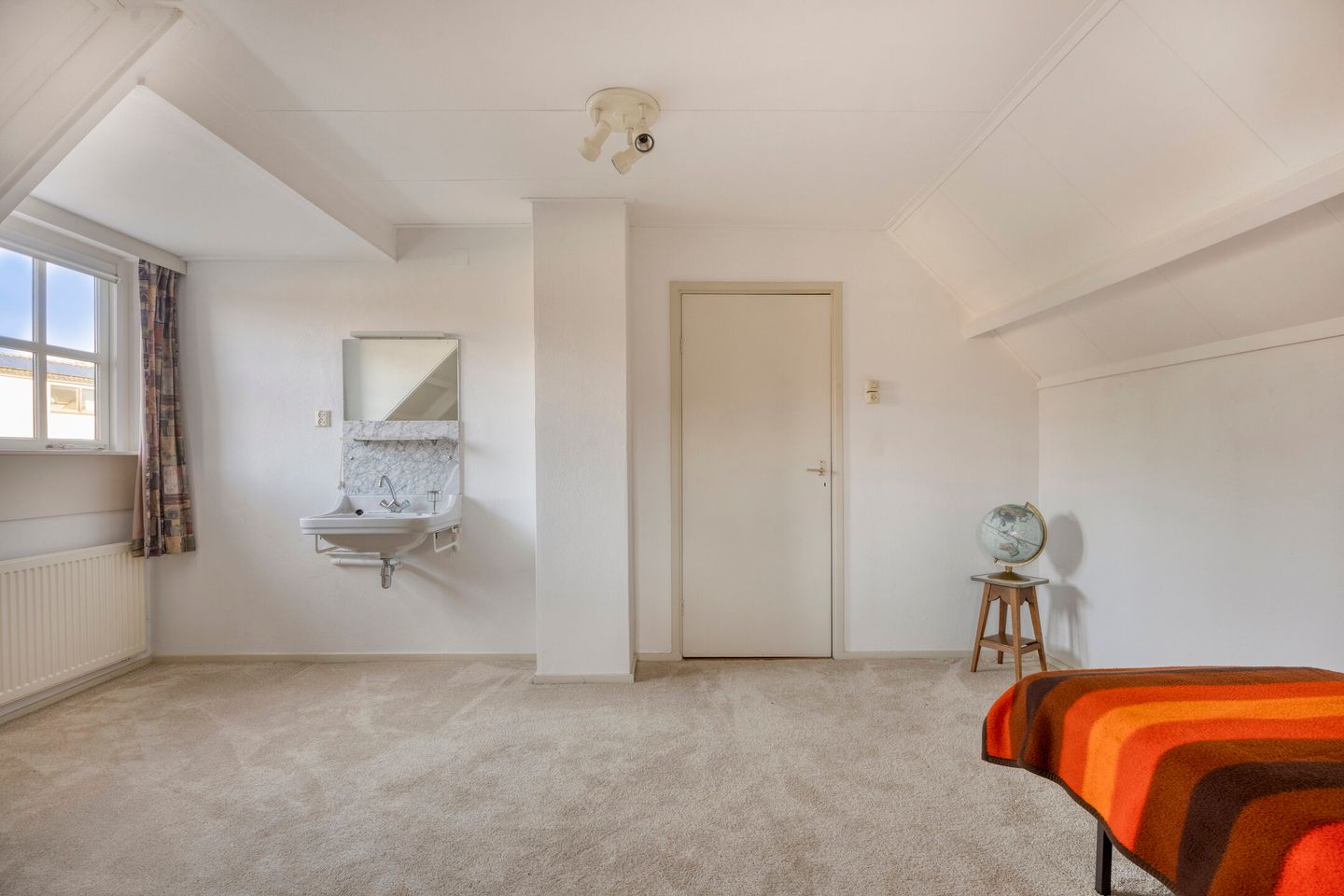 Photo 25 of Beatrixstraat 8