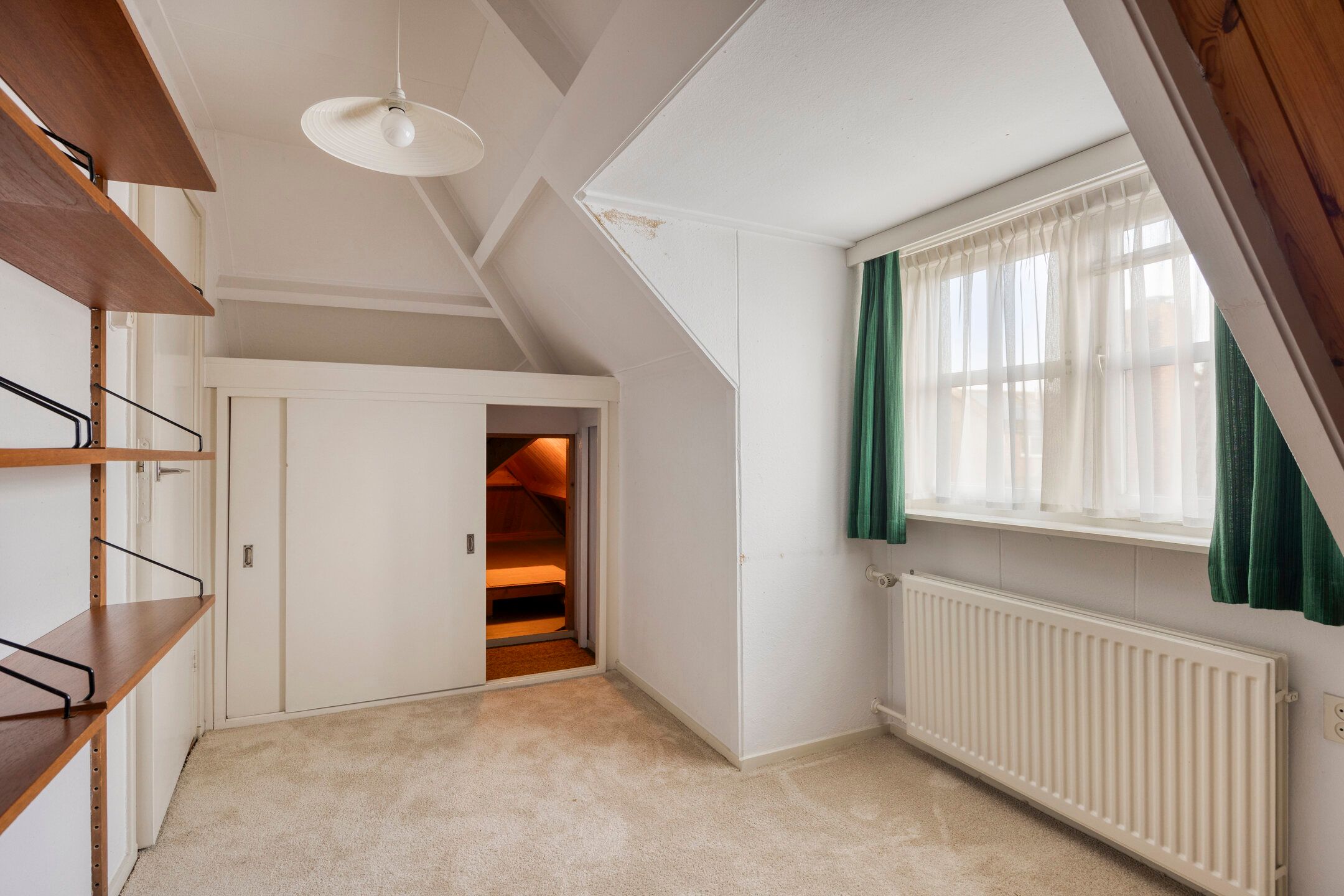 Photo 27 of Beatrixstraat 8