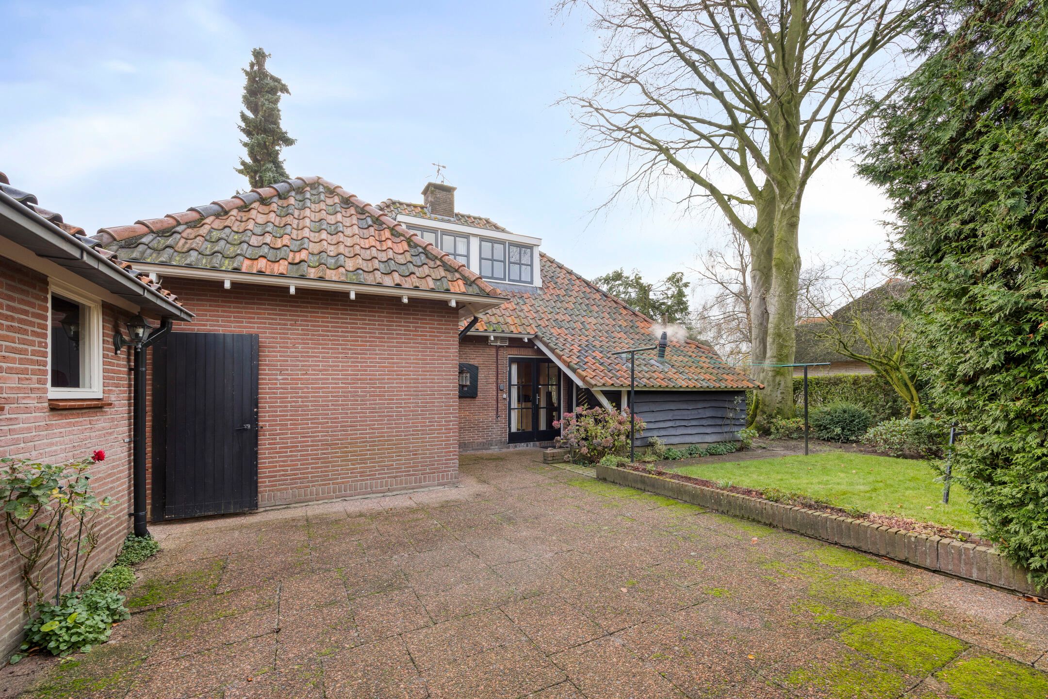 Photo 33 of Beatrixstraat 8